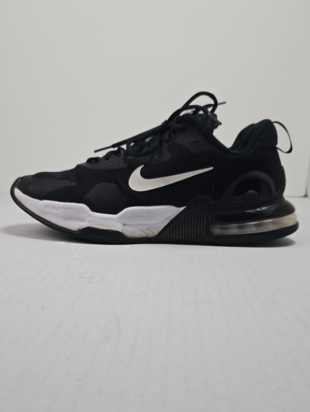 Nike Air Max Alpha Trainer 5 Black White Men's Sz 11 Athletic Running Gym